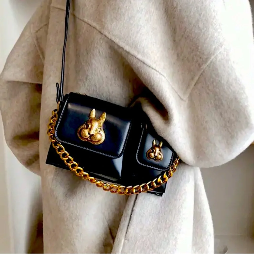 🆕 Vintage Retro Rabbit Head Crossbody Bag with Multi Pockets, Trendy Chain - Picture 2 of 11